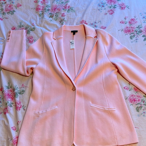 Cute Spring Blazer - Picture 3 of 7